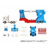 Transformers Takara Tomy Import Missing Link C-10 Ultra Magnus
