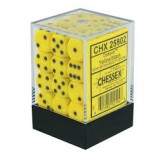 Chessex: Opaque Yellow/White D6 Dice Block